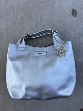 DKNY Women's Silver Metallic Leather Top Handle Tote Bag Handbag Purse Medium